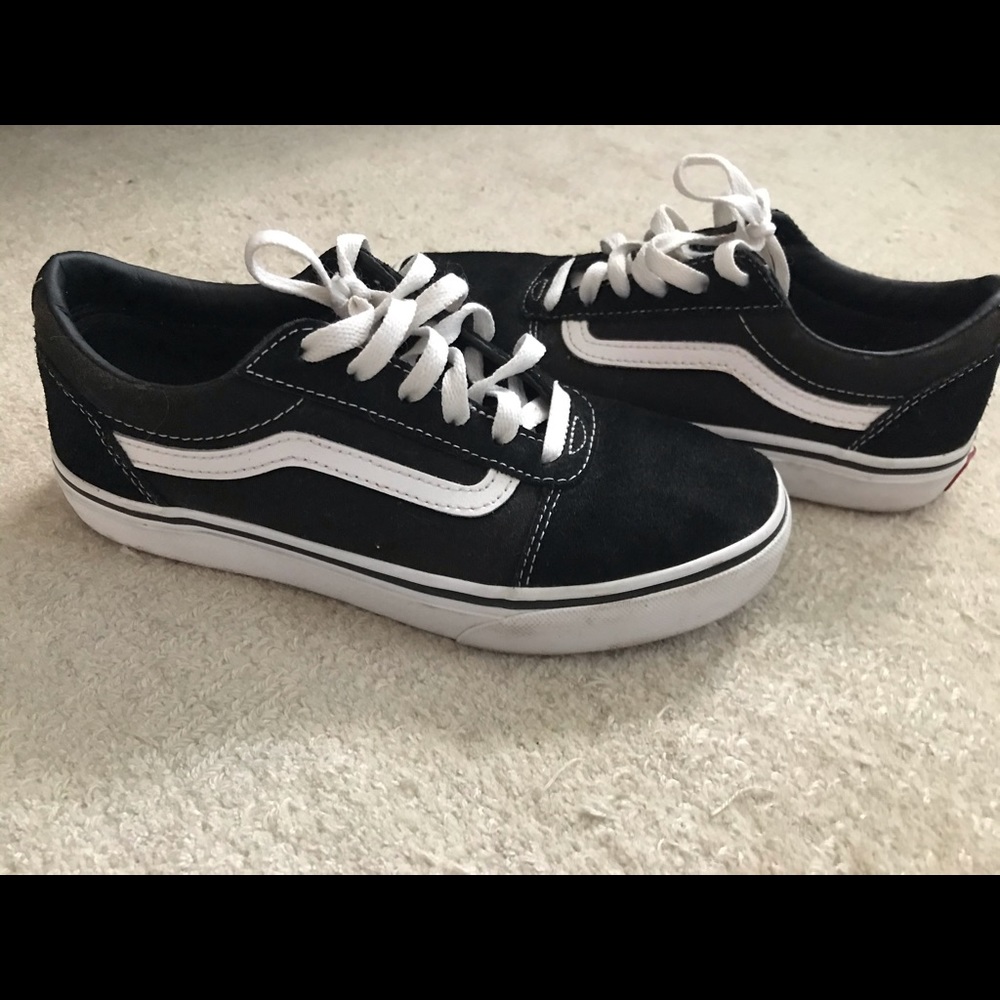 youth vans size 4